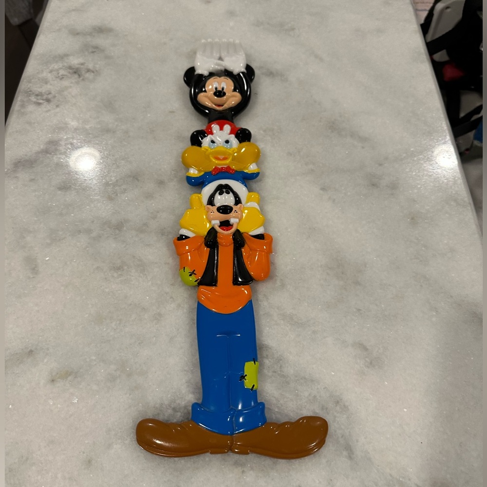 Walt Disney Back Scratcher Totem Pole With Mickey Mouse, Donald Duck and Goofy